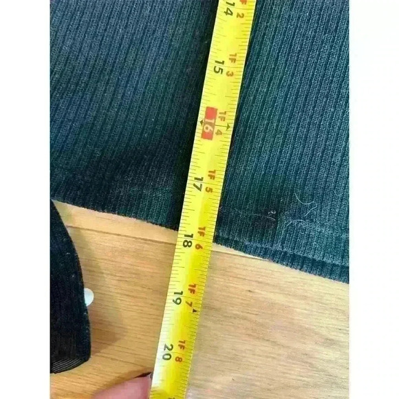 H&M Beaded Sleeve Sweater Size Large - Picture 3 of 6